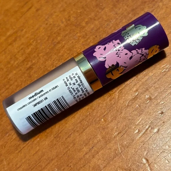 Tarte Creaseless Concealer Medium - Picture 6 of 16